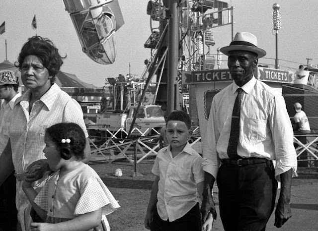 50+ Candid Nostalgic Photos From Michigan State Fair Of 1973