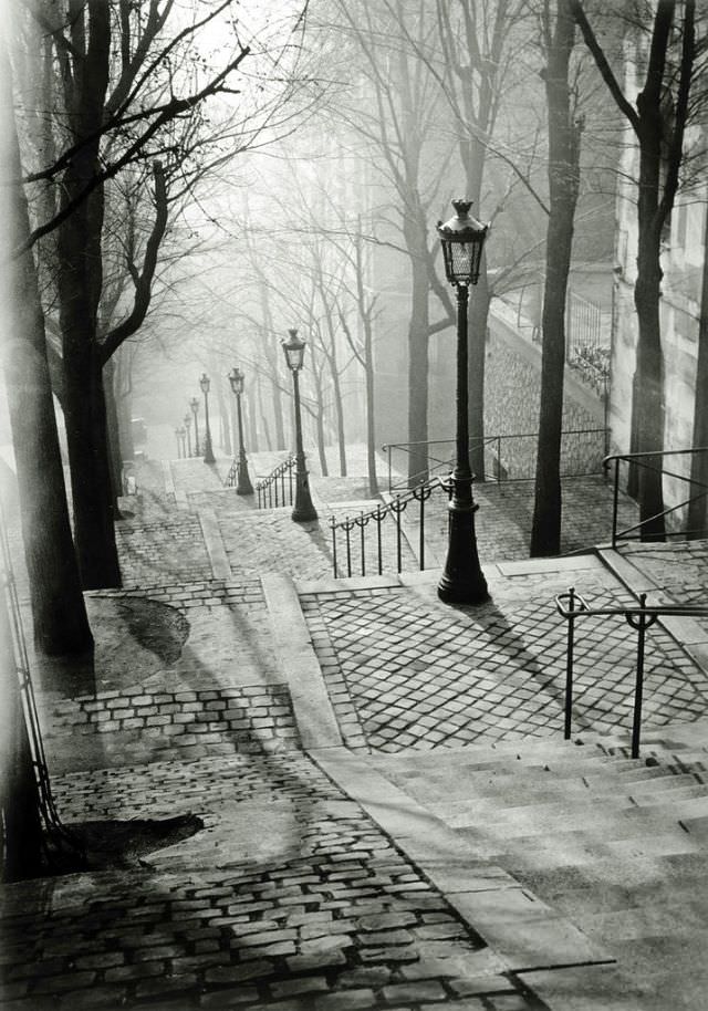 Les Escaliers de Montmartre, Paris, 1936