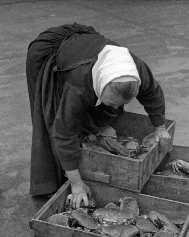Crab Seller, 1935