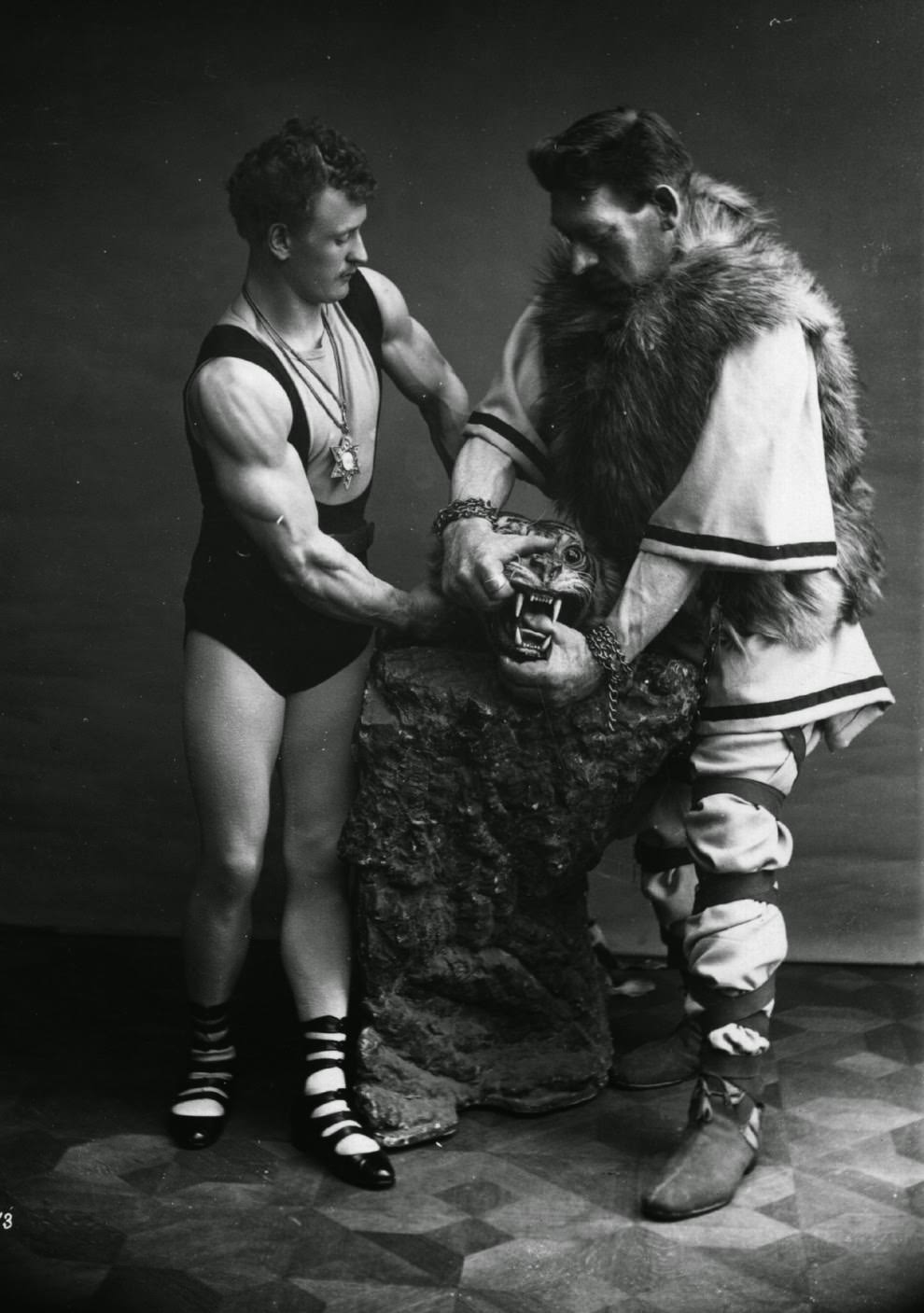 German strongman Eugene Sandow and Goliath wrestling with “a bear.”, 1910