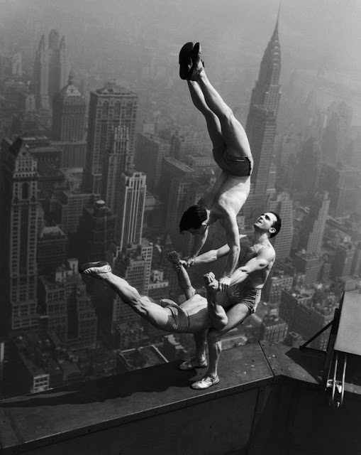 Acrobatic little female performers, 1900