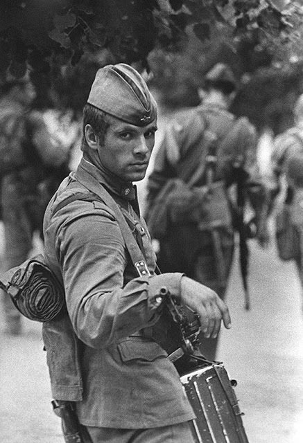 A soldier, 1973 - Vladimir Vyatkin