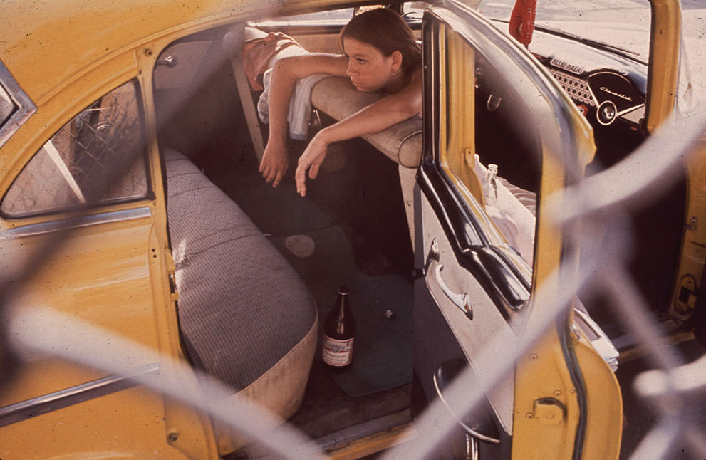A teenager in El Paso's Second Ward, June 1972. (Danny Lyon/NARA)