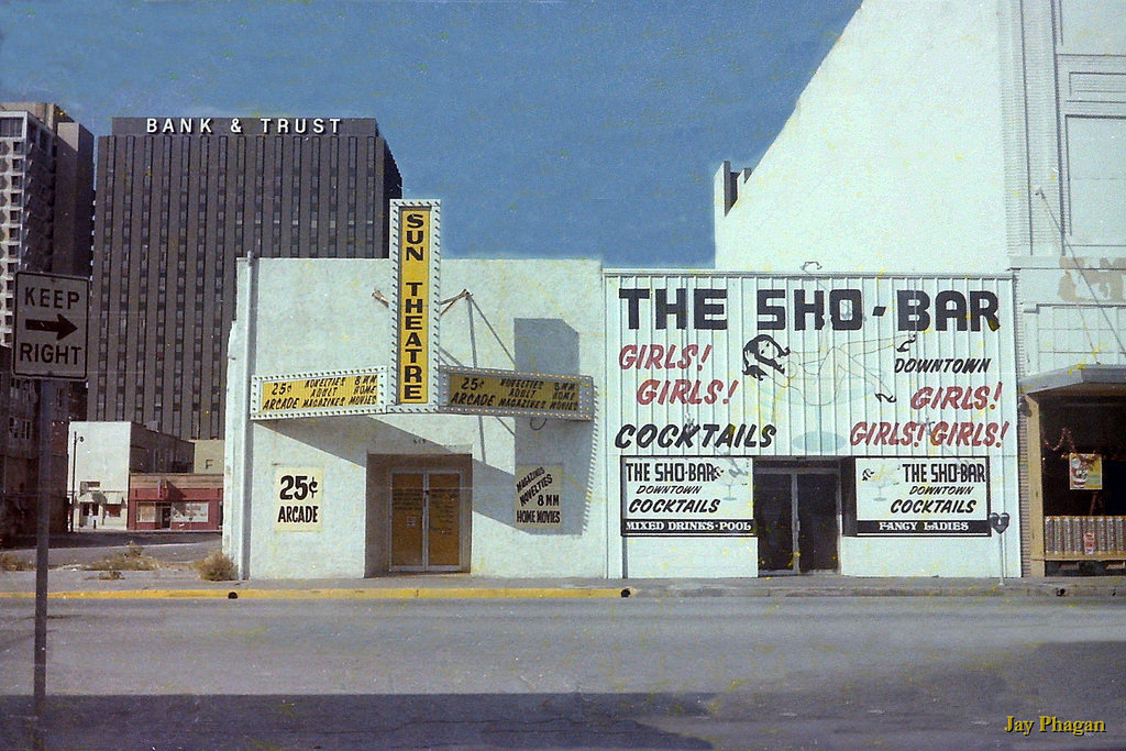 The Sun Theatre and the Sho-Bar (in the 600 block of N. Chaparral next to the Kress building) in 1979