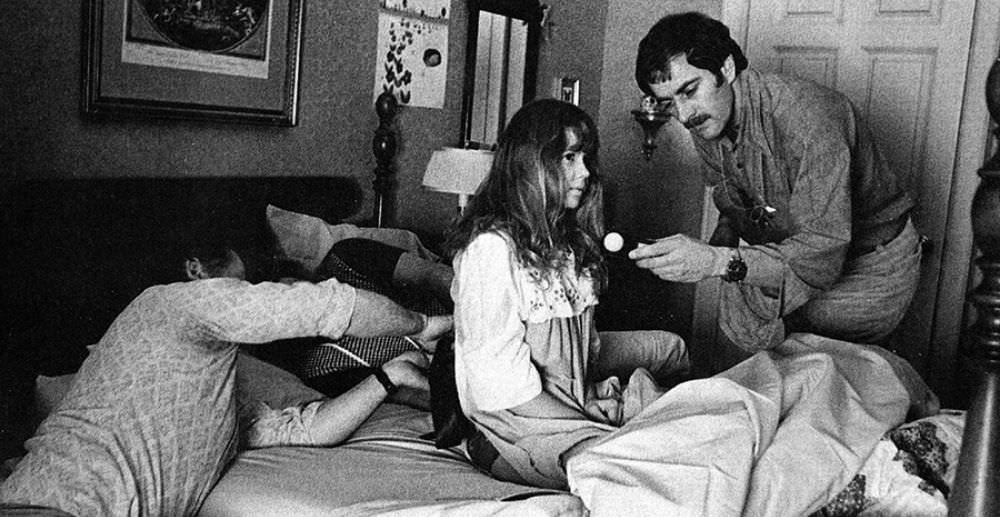 The Making Of “The Exorcist (1973)”: 50+ Rare Behind-the-Scenes Photos From Making Of Iconic Horror Movie