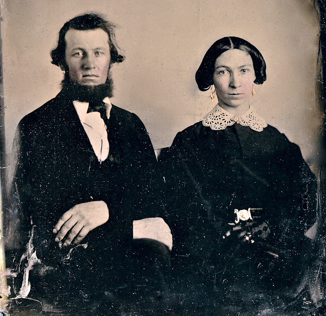 Victorian Couples: 50+ Gorgeous Portrait Photos Of ‘Husband and Wife’