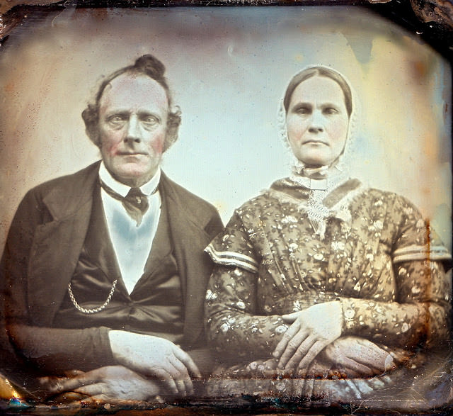 Victorian Couples: 50+ Gorgeous Portrait Photos Of ‘Husband and Wife’