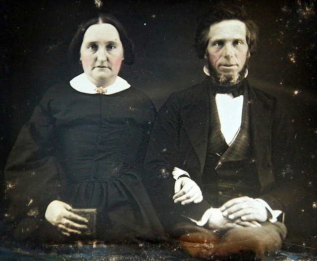 Victorian Couples: 50+ Gorgeous Portrait Photos Of ‘Husband and Wife’