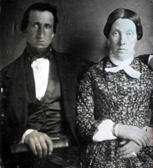 Victorian Couples: 50+ Gorgeous Portrait Photos Of ‘Husband and Wife’