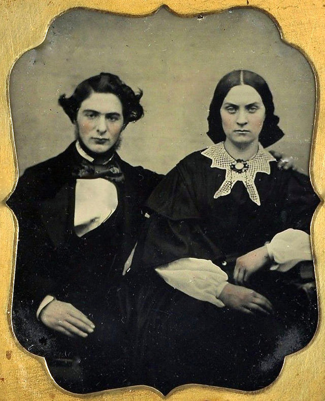 Victorian Couples: 50+ Gorgeous Portrait Photos Of ‘Husband and Wife’