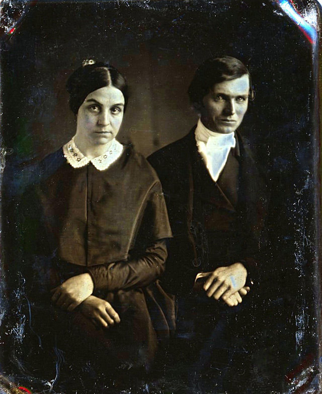 Victorian Couples: 50+ Gorgeous Portrait Photos Of ‘Husband and Wife’