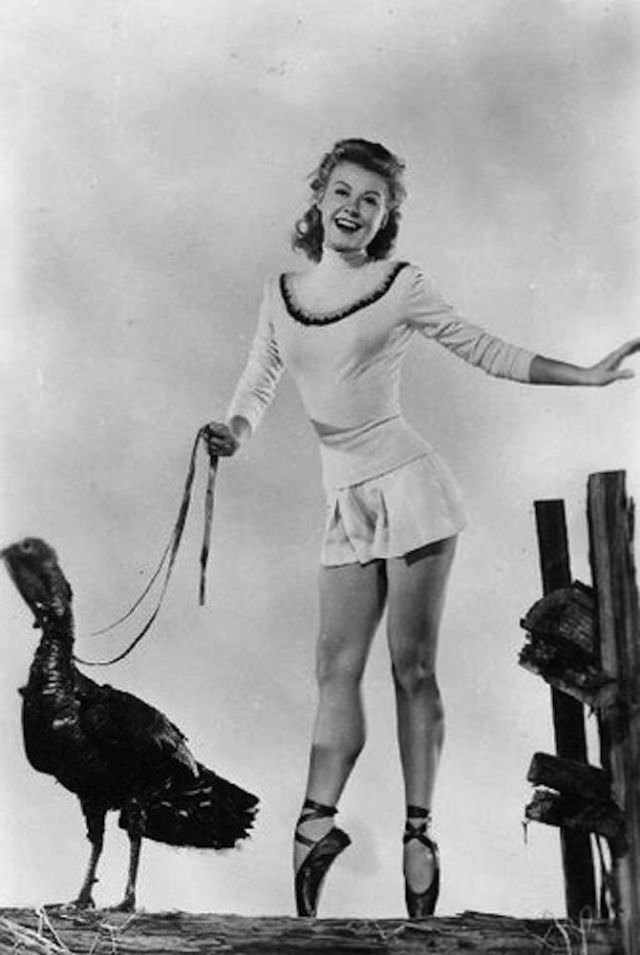 Vera-Ellen, 1940s