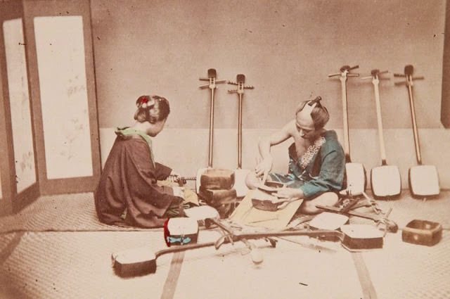 Maker and repairer of Samisens