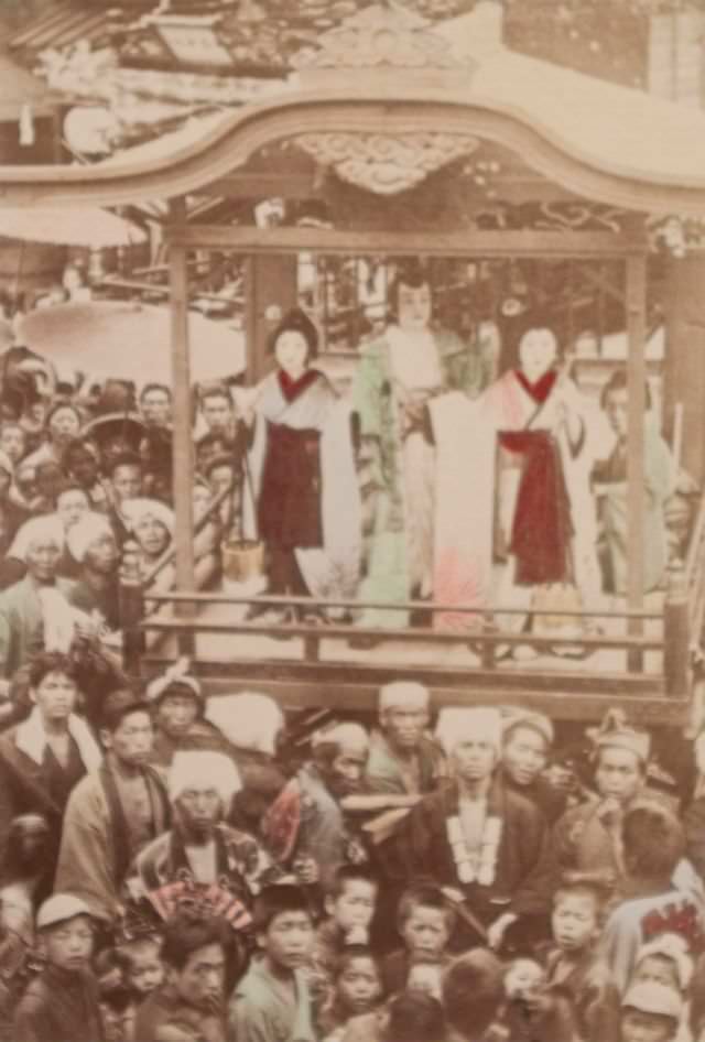 Dancing girls on temple stage