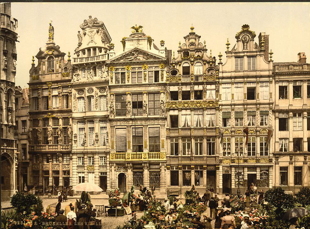 La Grande Place, the old houses, Brussels, Belgium