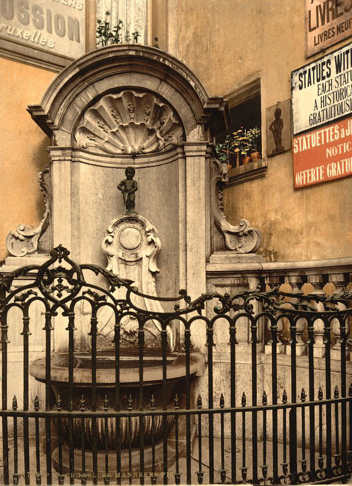 Manneken Pis, Brussels, Belgium