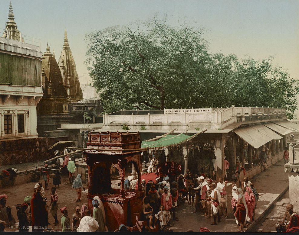 Bisharnat, Varanasi