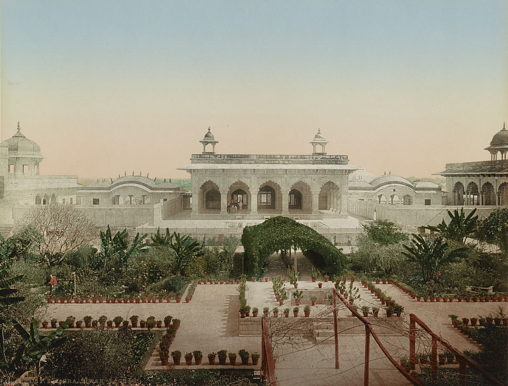 Diwan-i-Khas, Agra