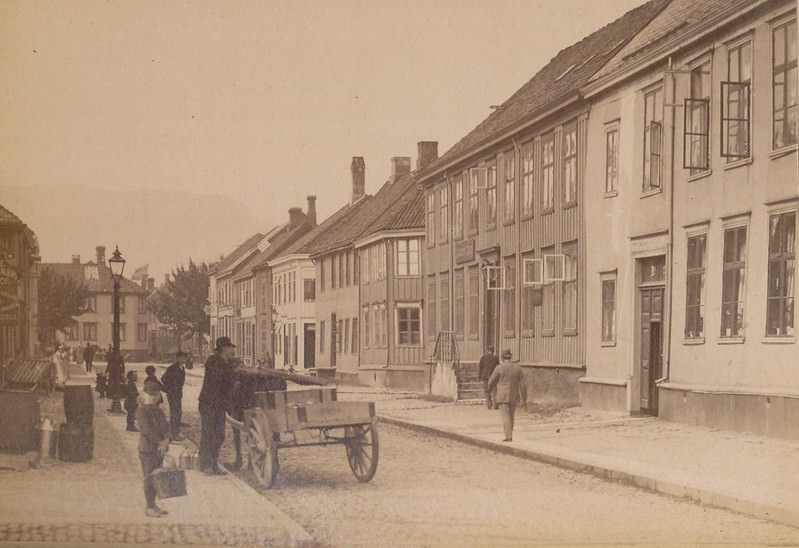 White Star Lines emigration office / Carl Johans street