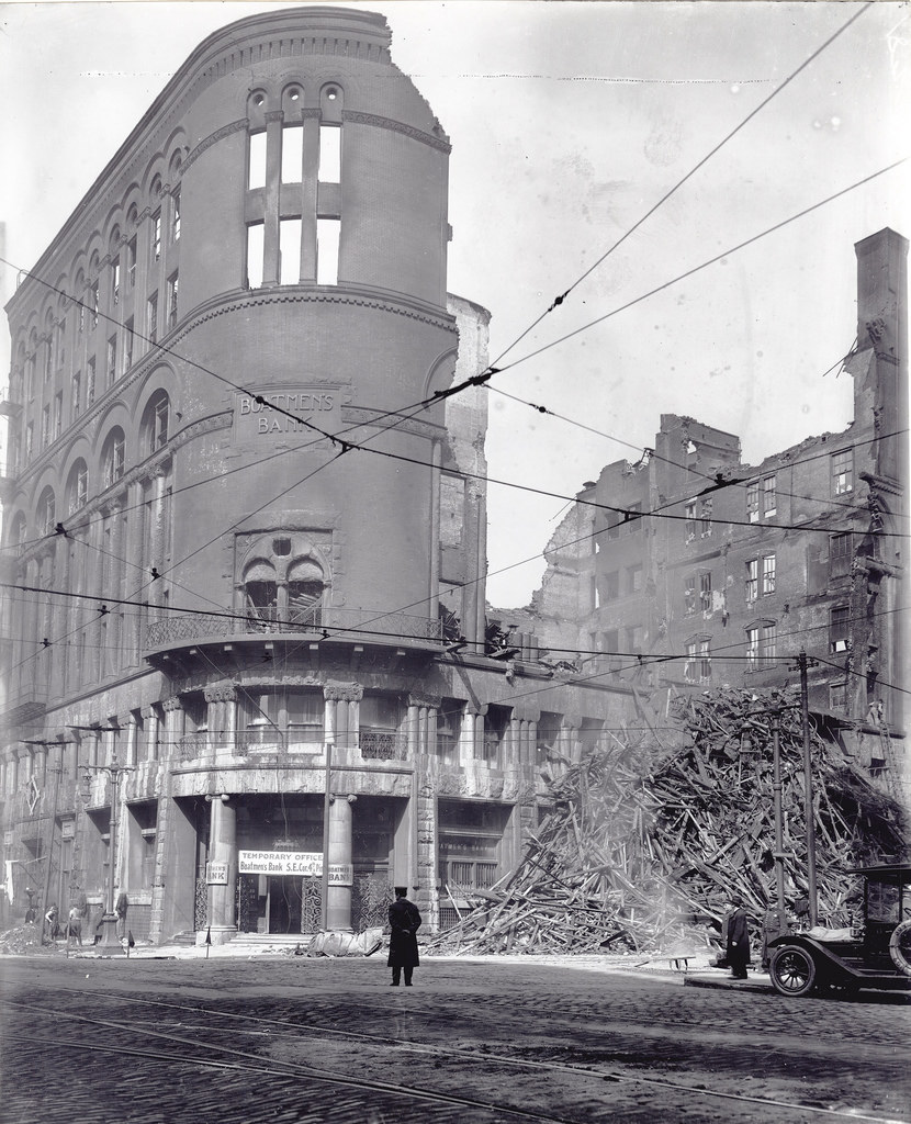 Missouri Athletic Club fire wreckage at the northwest corner of Fourth Street and Washington Avenue, 1914