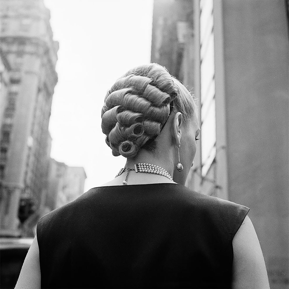 1950s New York: 50+ Spectacular Photographs Capture New City In Motion By Vivian Maier