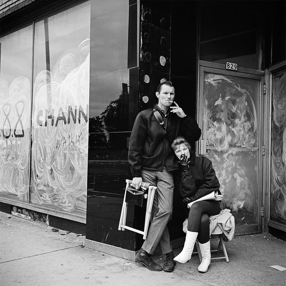 1950s New York: 50+ Spectacular Photographs Capture New City In Motion By Vivian Maier