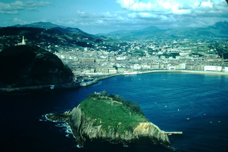 San Sebastian from Monte Igualdo