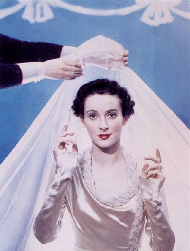 Woman in wedding dress, 1937