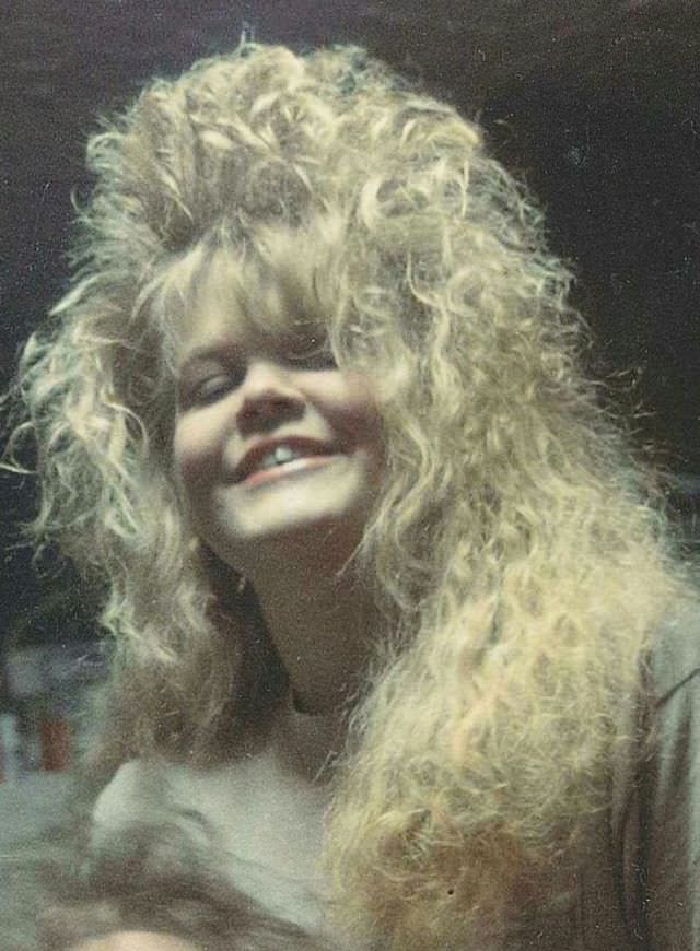 Big Hairs Fashion: 50+ Crazy Hairstyles From 1960s to 1980s