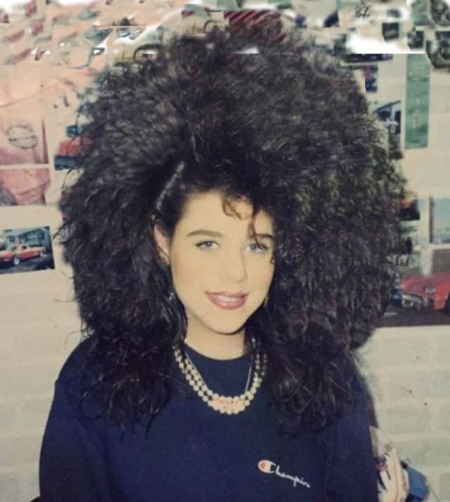 Big Hairs Fashion: 50+ Crazy Hairstyles From 1960s to 1980s