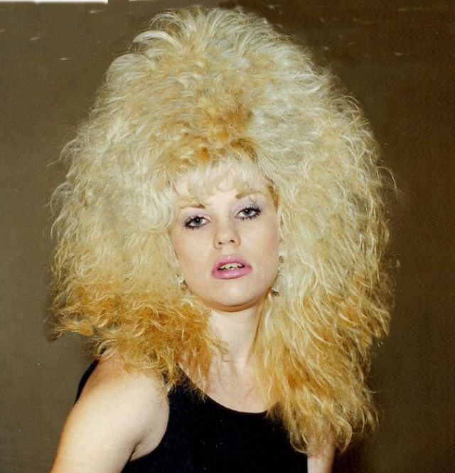 Big Hairs Fashion: 50+ Crazy Hairstyles From 1960s to 1980s