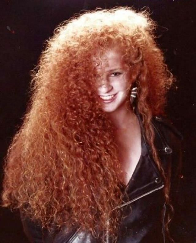 Big Hairs Fashion: 50+ Crazy Hairstyles From 1960s to 1980s