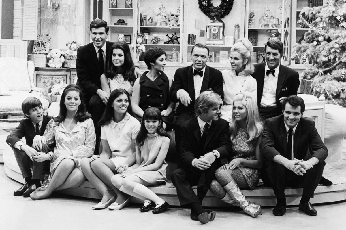 Frank Sinatra and his family came together with Dean Martin and his family for a 1967 appearance on the 'Dean Martin Show.'