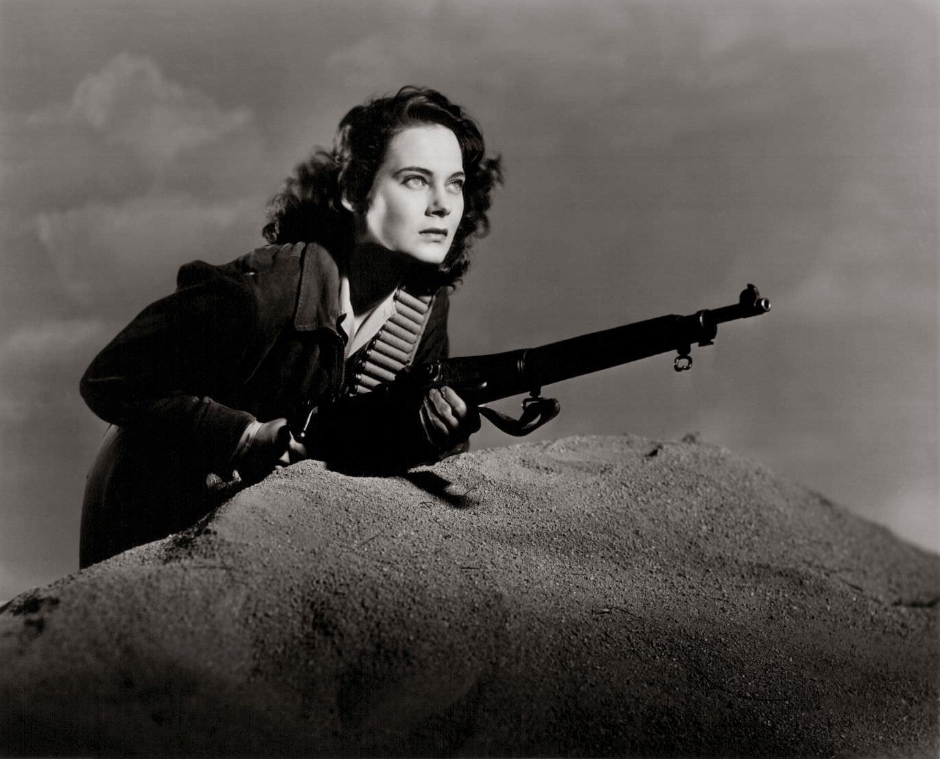 Marta Toren in Sword in the Desert (1948)