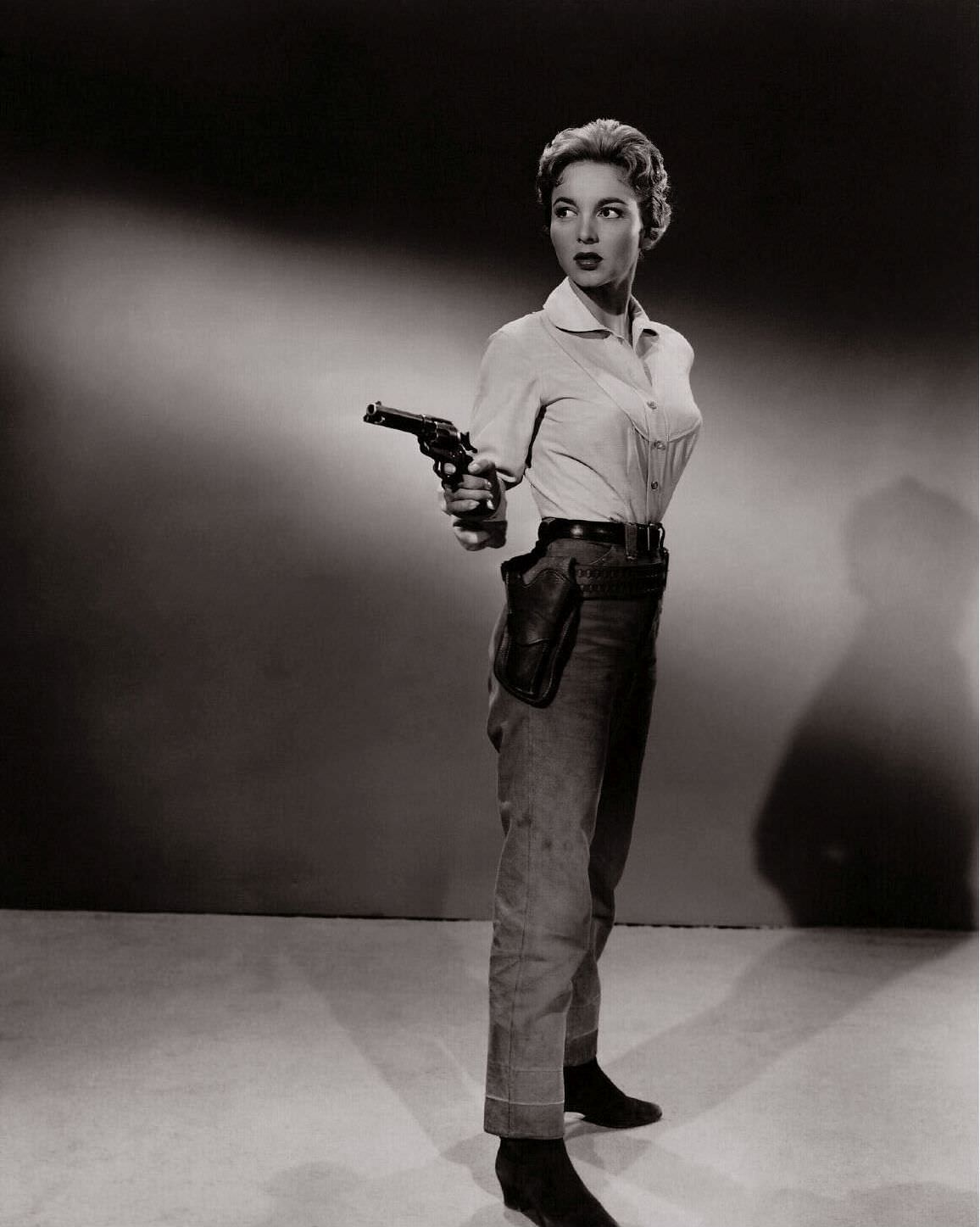 Beverly Garland in Gunslinger (1956)