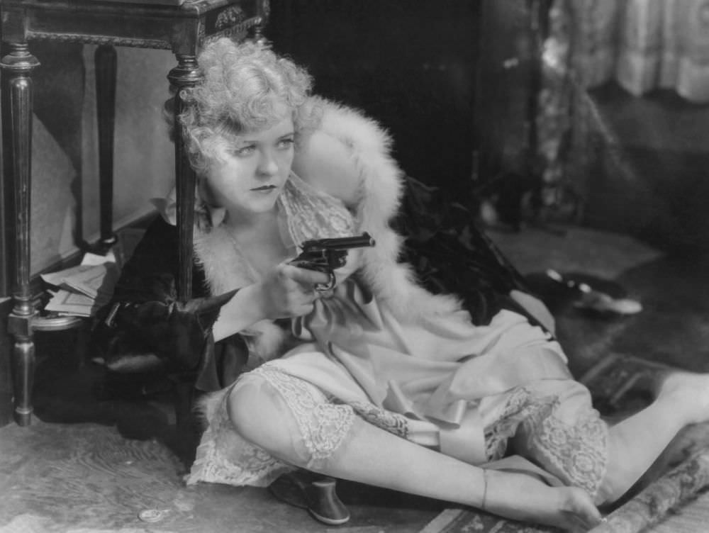 Phyllis Haver as Roxie Hart in Chicago (1927)