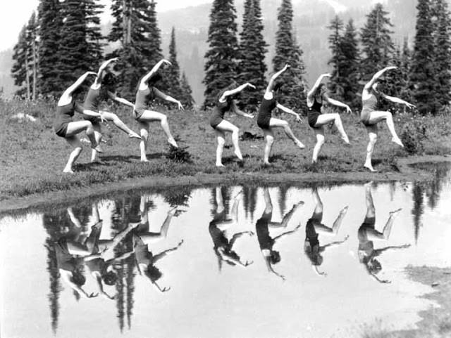 Group of Ivan Novikoff dancers in swimsuits, 1932