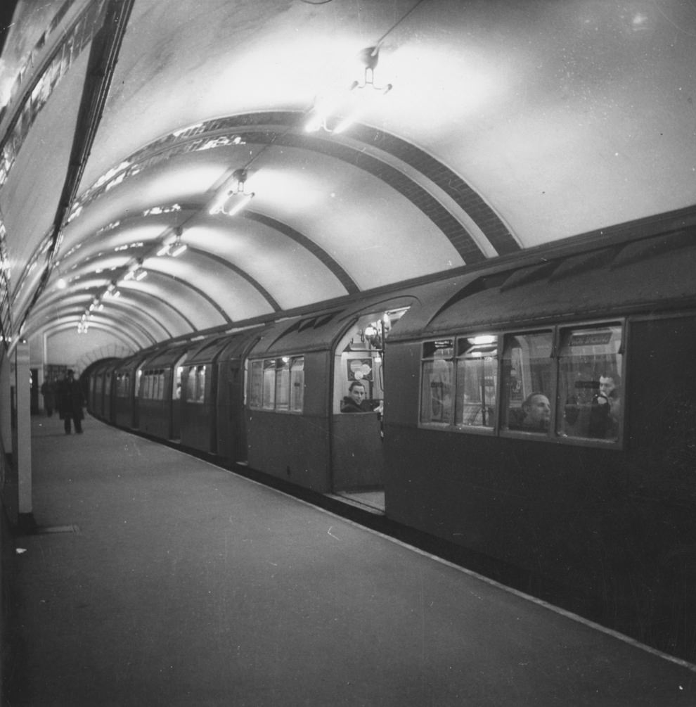 Tube train at Picadilly Circus, 1952.