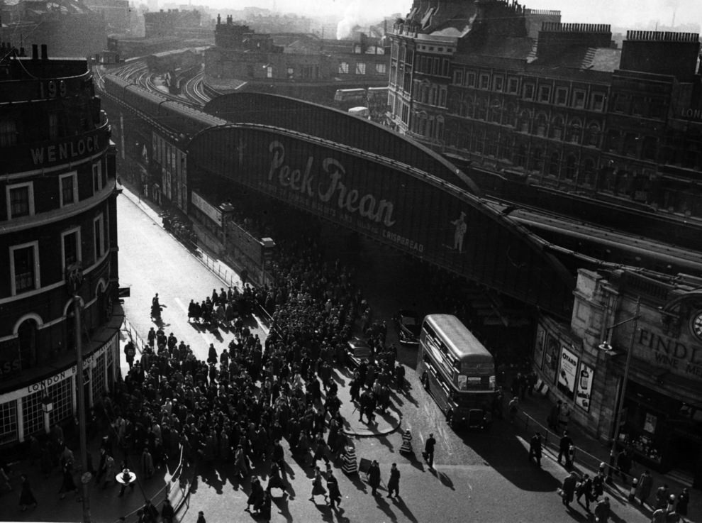 Rush hour, London Bridge, 1956.