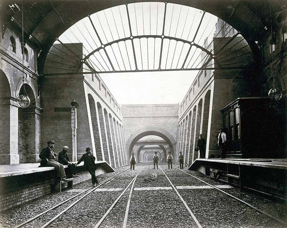 Notting Hill Gate Station