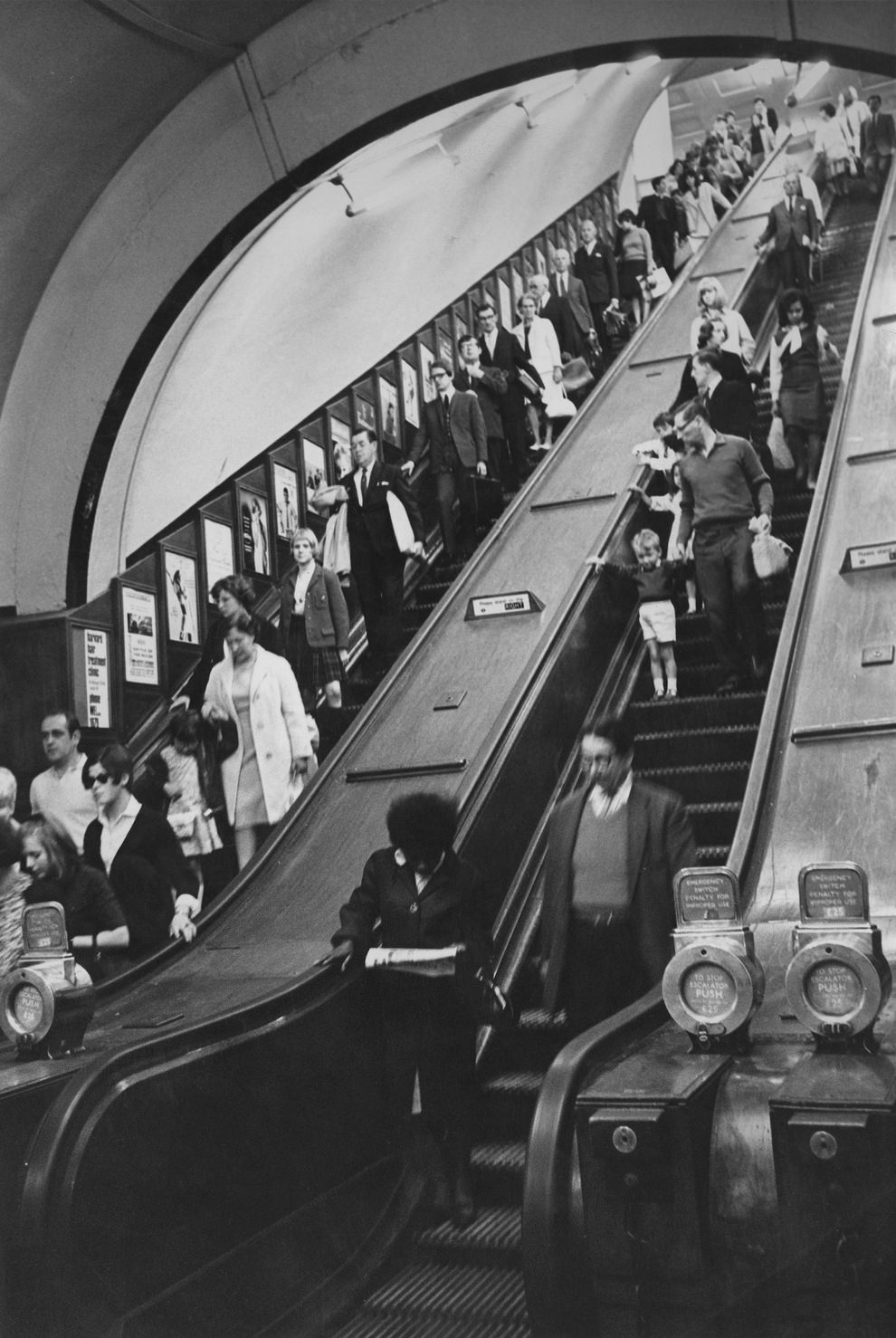 Piccadilly Circus, 1966.