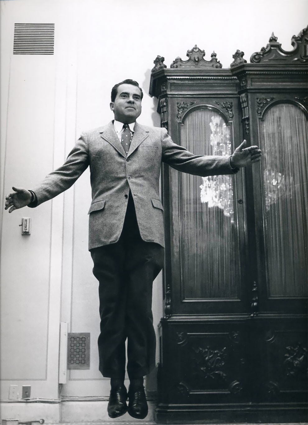 The American Vice President Richard M. Nixon. USA. 1959. Jumpology.