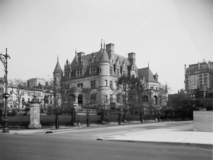 This home was built in 1884 at 68th and Madison Avenue for the President of the Metropolitan Museum of Art. In 1912 it was destroyed to make room for an apartment building.