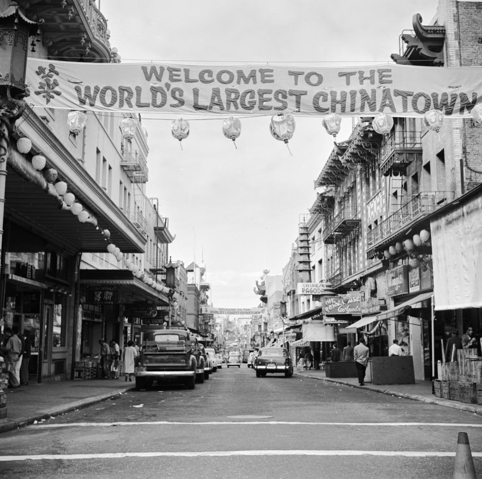 A banner on Grant Street, San Francisco, welcomes visitors to Chinatown.