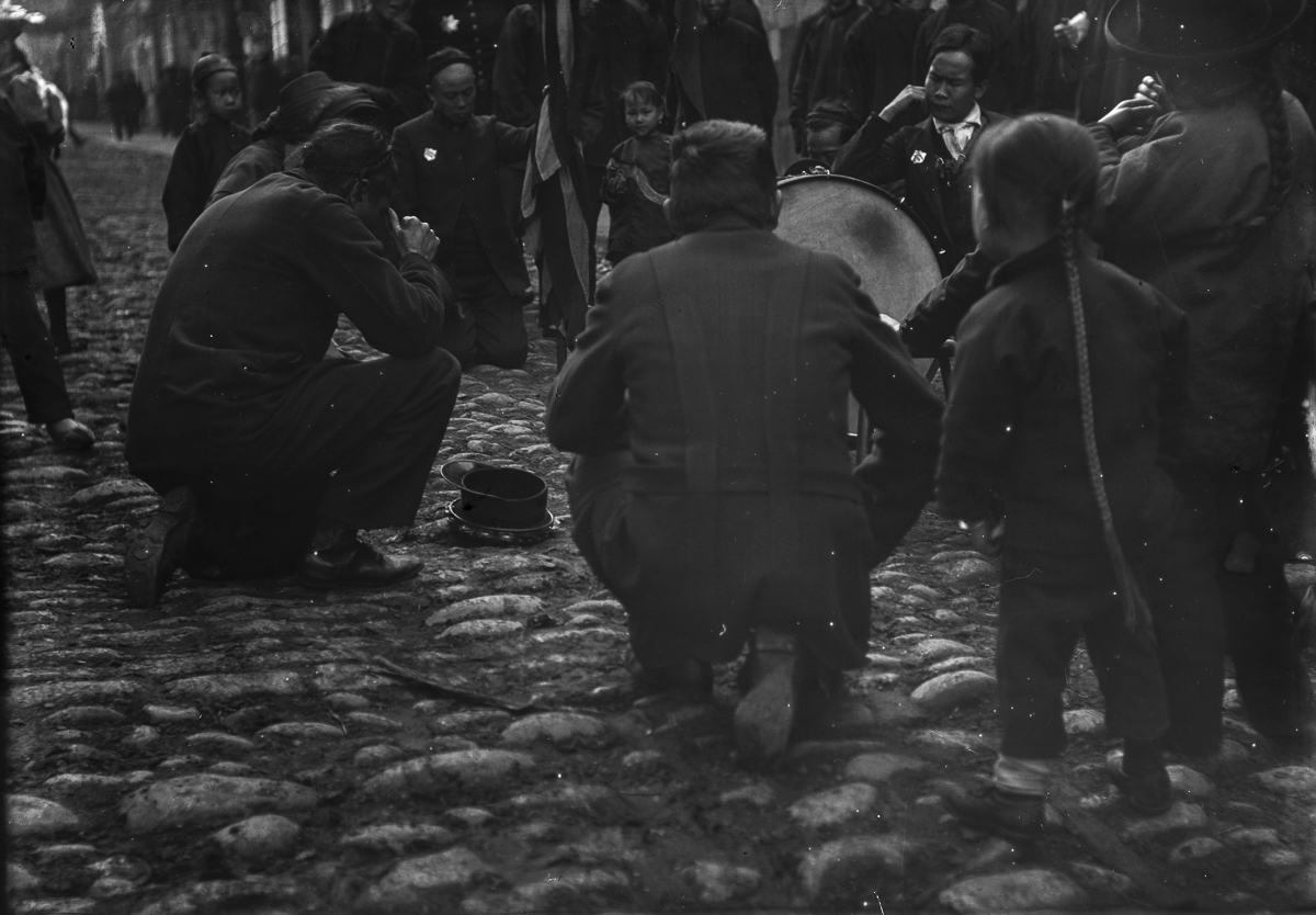 San Francisco’s Chinatown In The 1950s: Fabulous Photos Show Streets And Everyday Life