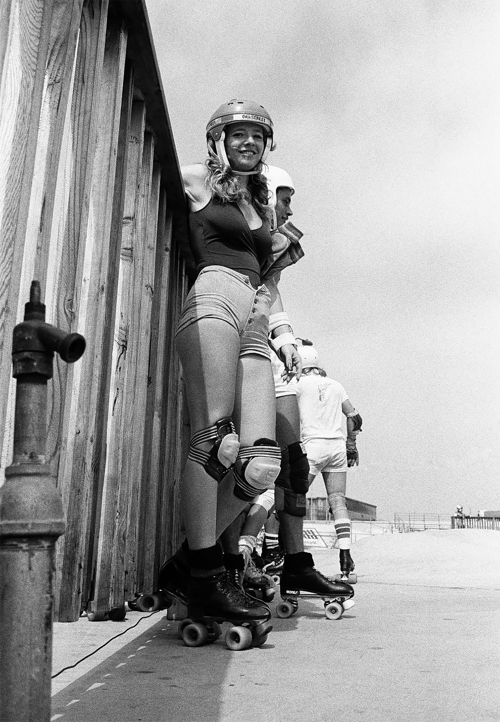 Skaters And Punkers: 50+ Stunning Photos Capturing Californian Youth From 1970s-80s