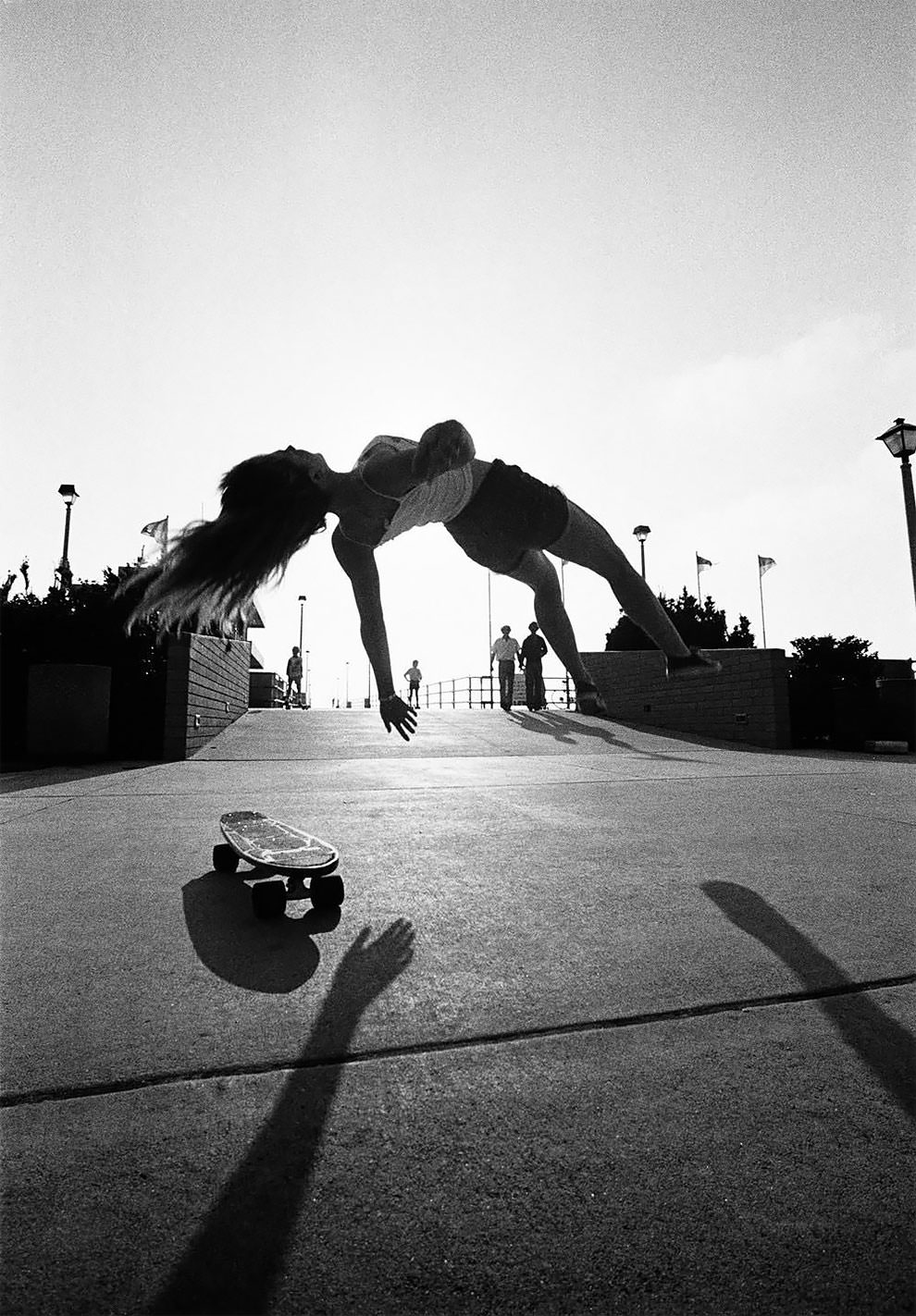 Skaters And Punkers: 50+ Stunning Photos Capturing Californian Youth From 1970s-80s