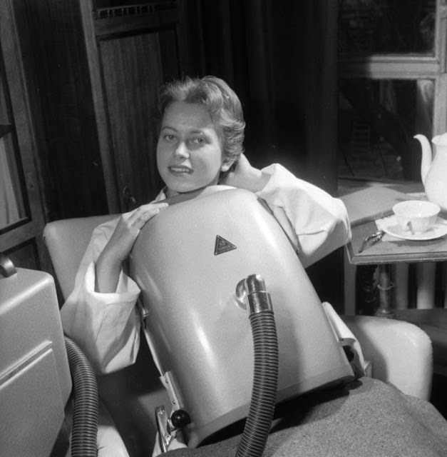 A portable respirator, or iron lung, designed to enable patients to recuperate at home, 1955.