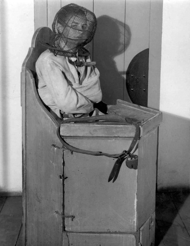 A “Lunatics Chair” given to patients who had poor behavior or wild outbursts in a Dutch mental hospital in 1938.