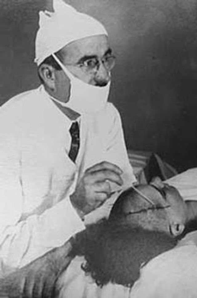 Hydrotherapy was first used in the early 1900s. Immersion in a tub of water to make a patient relax when agitated or relieve some ailment would last a few hours to overnight, 1936.